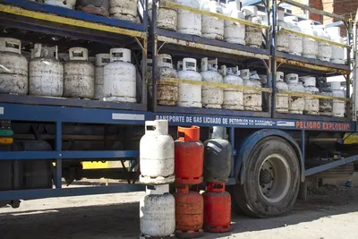 multimedia.miniatura.8fa5aca2a873517d.Z2FzLWxpY3VhZG8tcGV0cm9sZW8tZ2xwX21pbmlhdHVyYS53ZWJw