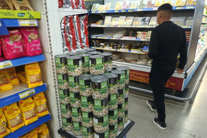 987592-3b-jorge-20larrosa