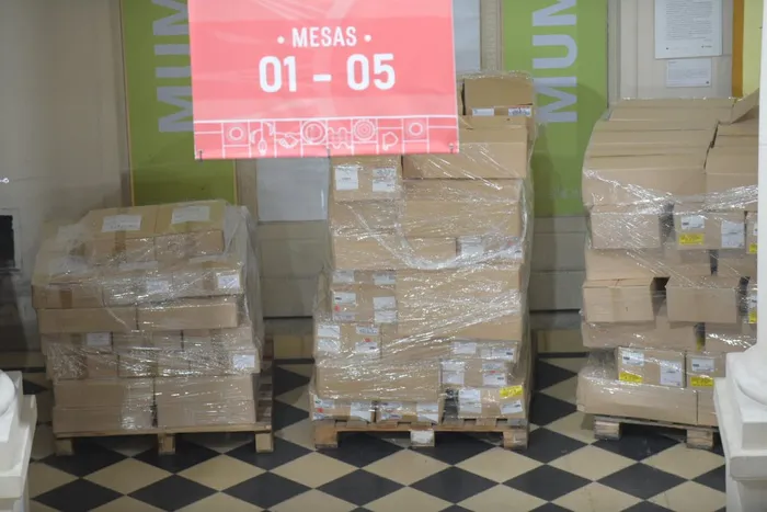 978095-6f008b8e-1e49-4c33-ba45-d0147b0fd393_0