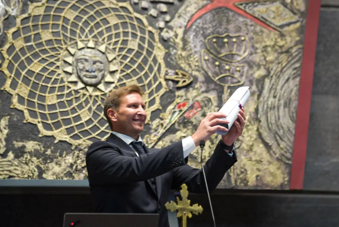 WhatsApp-Image-2025-12-10-at-11.27.01