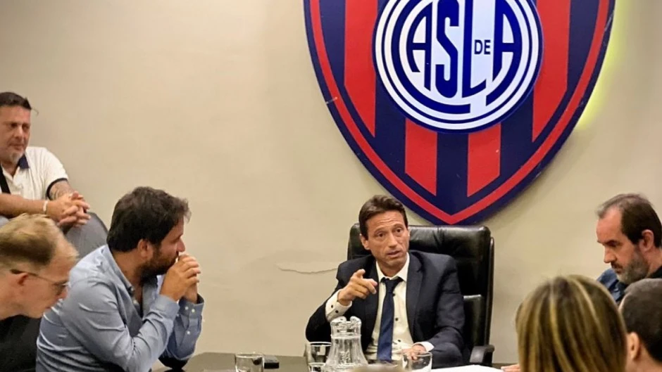 65c807c8d3cee_940_529!