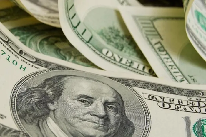 976743-dolar-1-0
