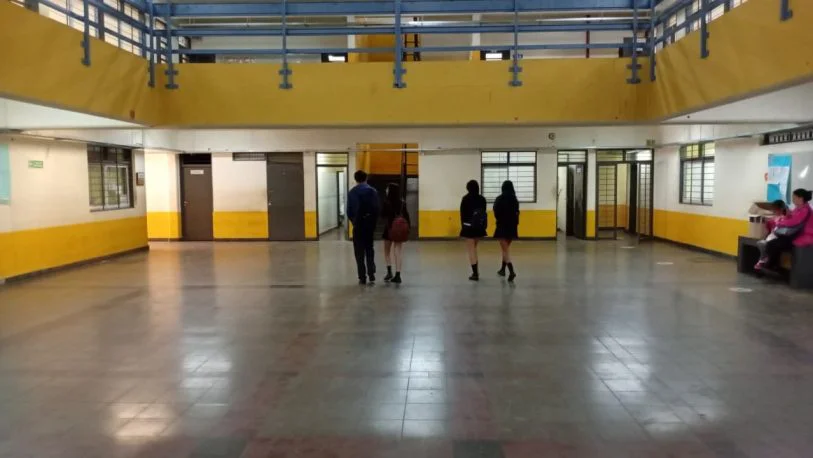 El-70-de-los-alumnos-termina-el-secundario-en-el-Martin-de-Moussy-813x458